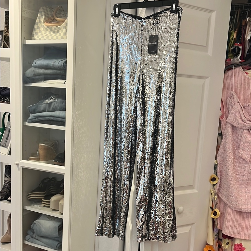 Forever 21 Metallic Sequin Fabric Flare Pants with side zipper S